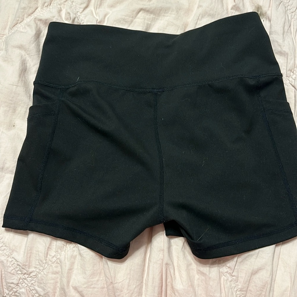 shorts w pockets